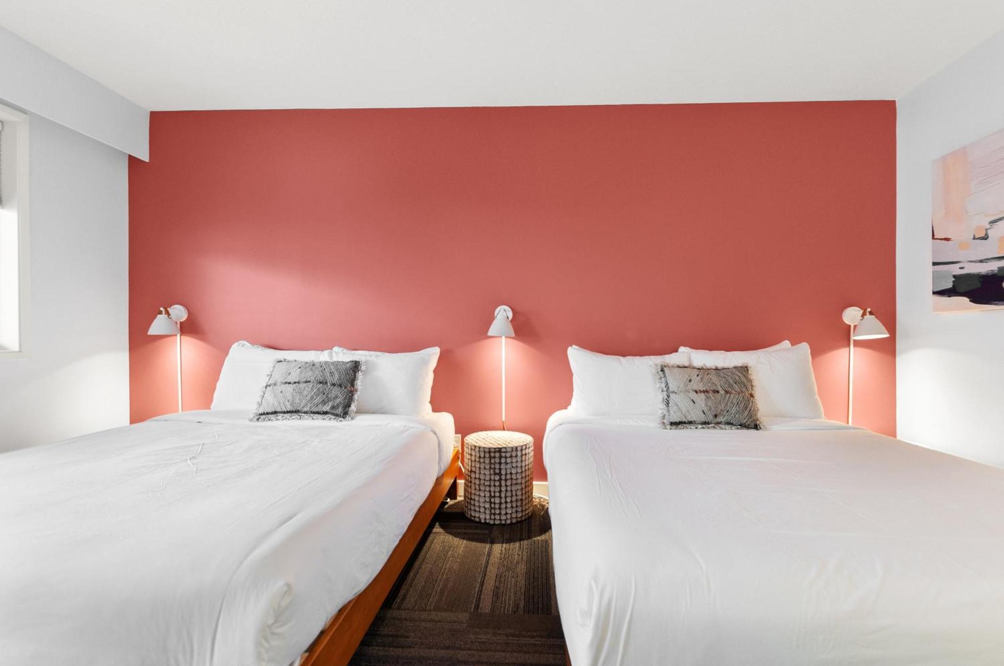 Okanagan Lakefront Resort 彭蒂克顿 外观 照片