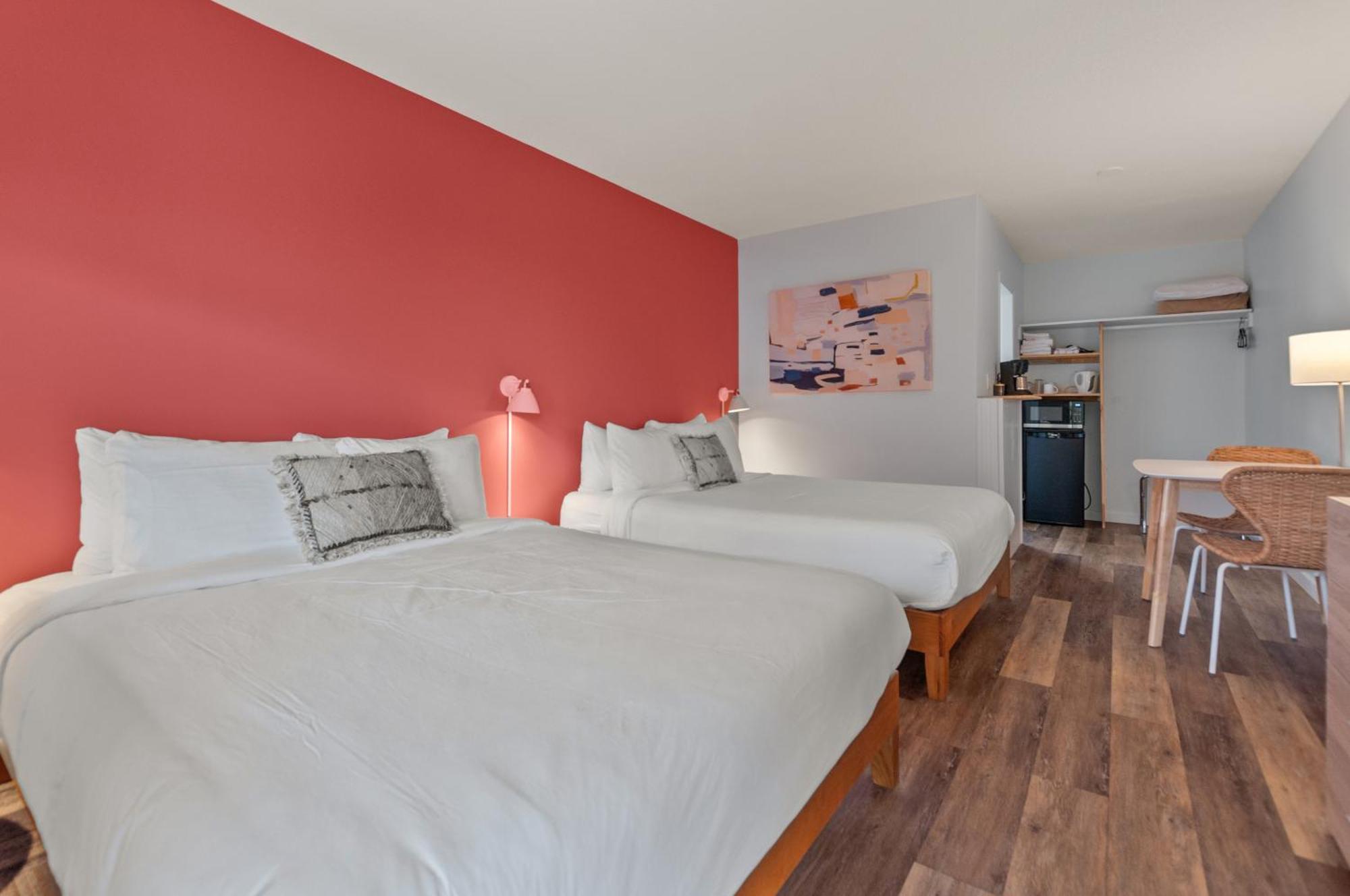 Okanagan Lakefront Resort 彭蒂克顿 外观 照片