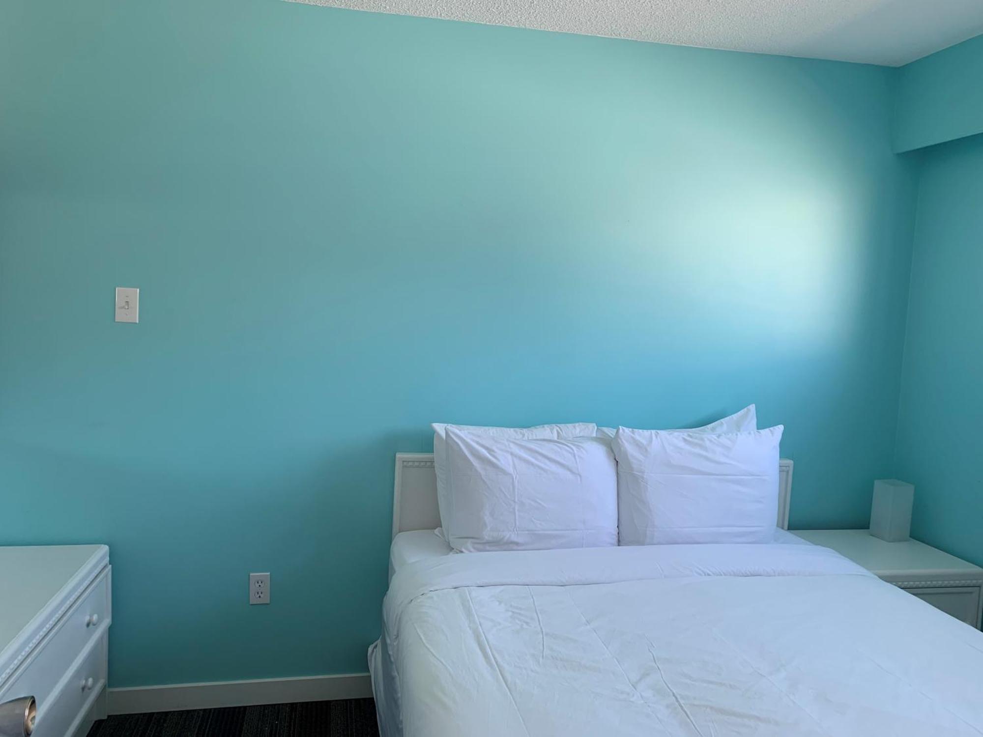 Okanagan Lakefront Resort 彭蒂克顿 外观 照片